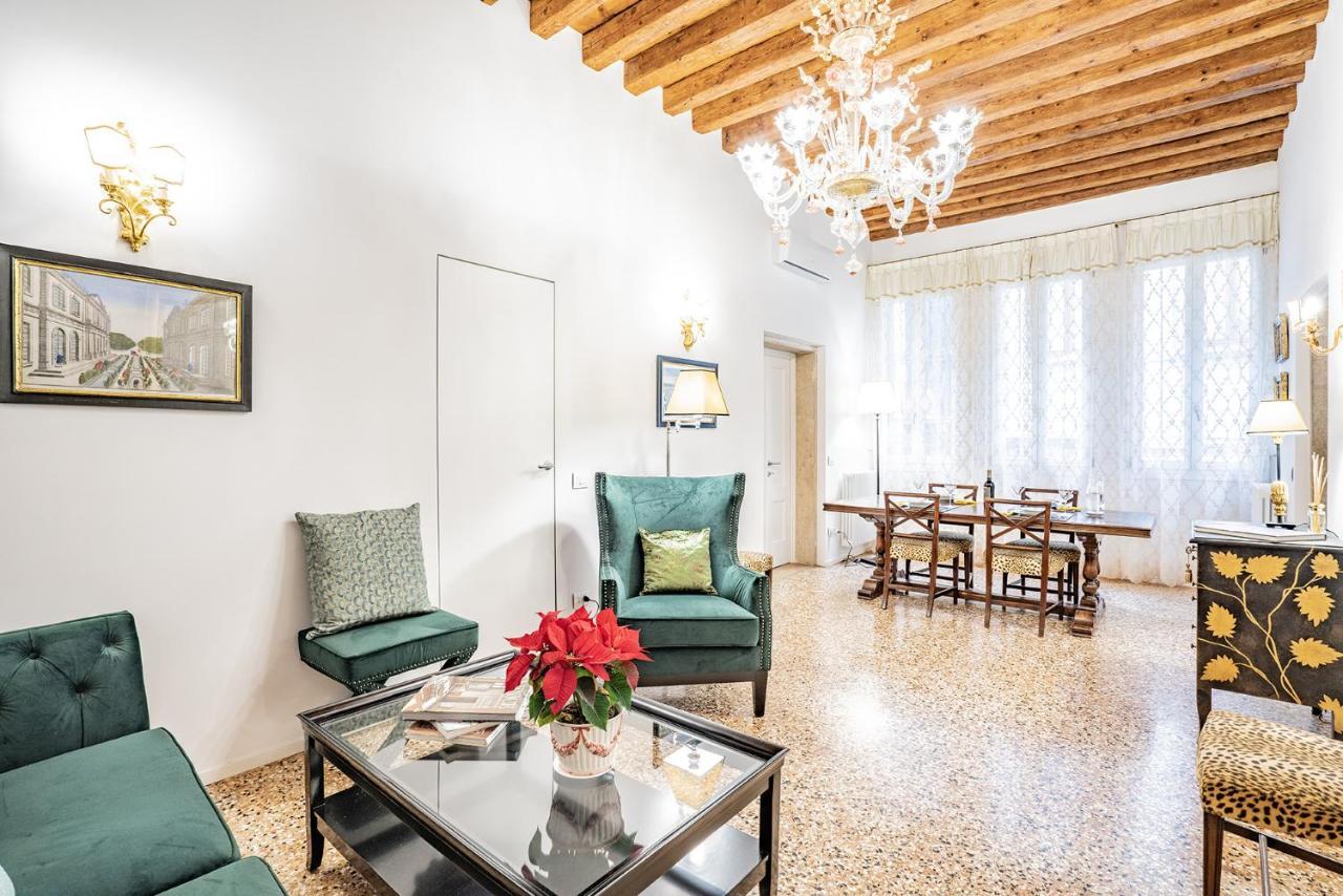 Ca' San Beneto Completely Refurbished In A Fabulously Central Area Венеция Екстериор снимка
