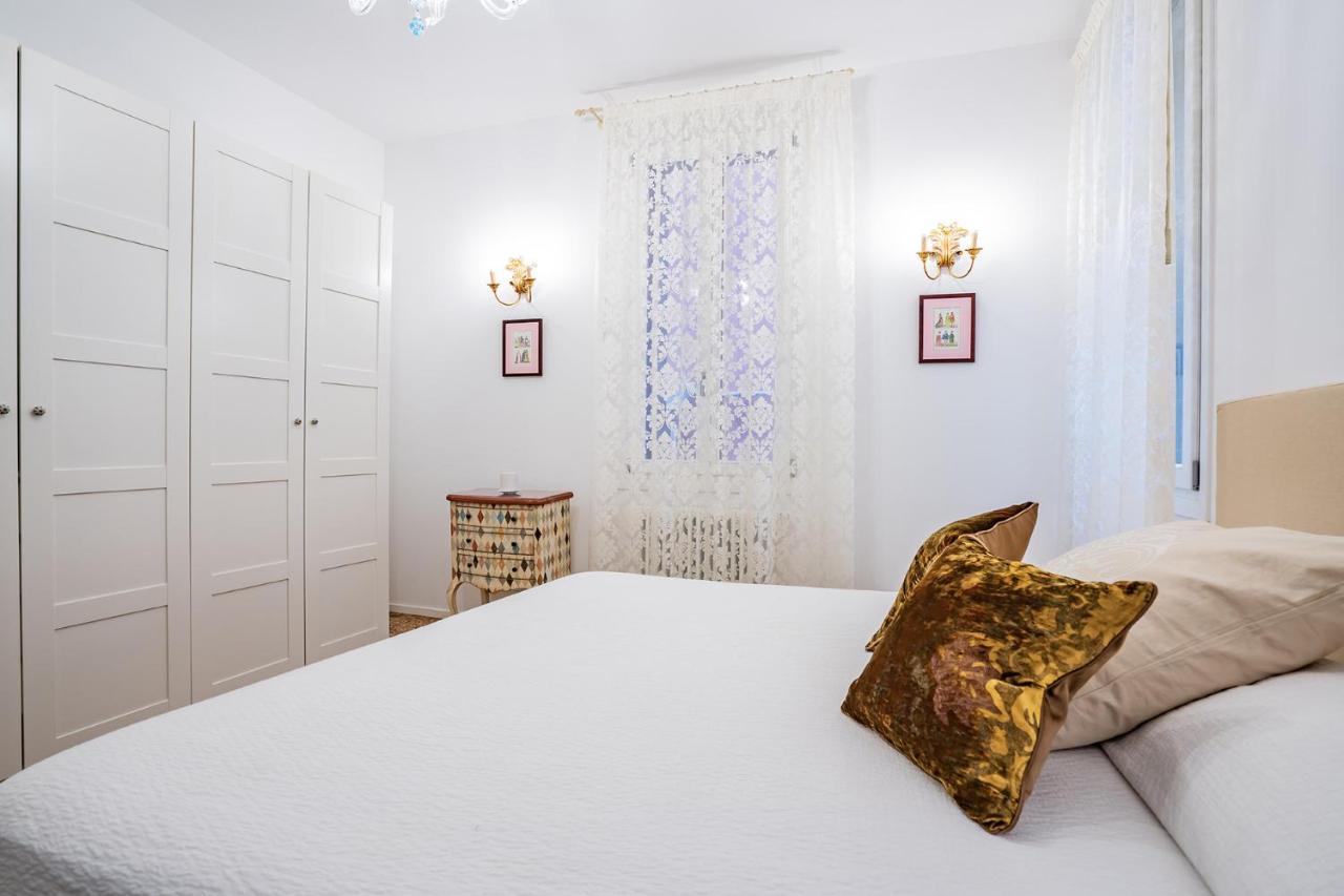 Ca' San Beneto Completely Refurbished In A Fabulously Central Area Венеция Екстериор снимка